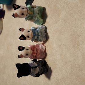 Calico Critters Tuxedo Cat Family